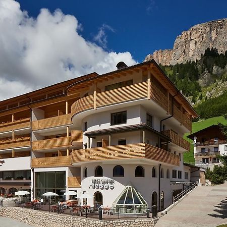Mountain Hotel Mezdi Colfosco Luaran gambar