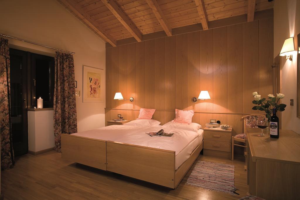 Mountain Hotel Mezdi Colfosco Luaran gambar
