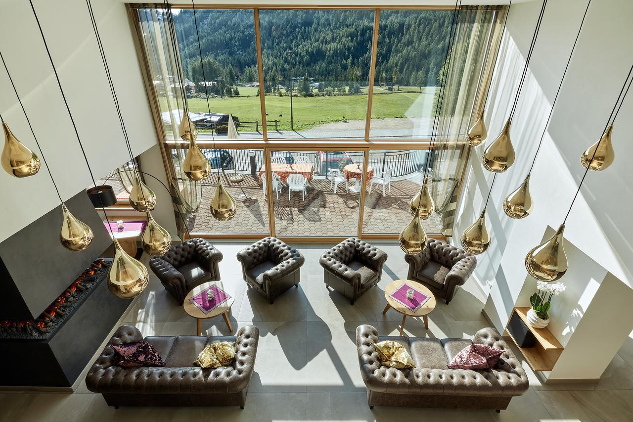 Mountain Hotel Mezdi Colfosco Luaran gambar