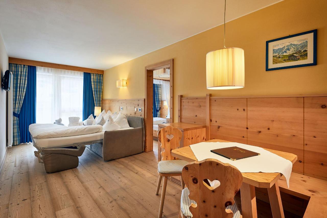 Mountain Hotel Mezdi Colfosco Luaran gambar