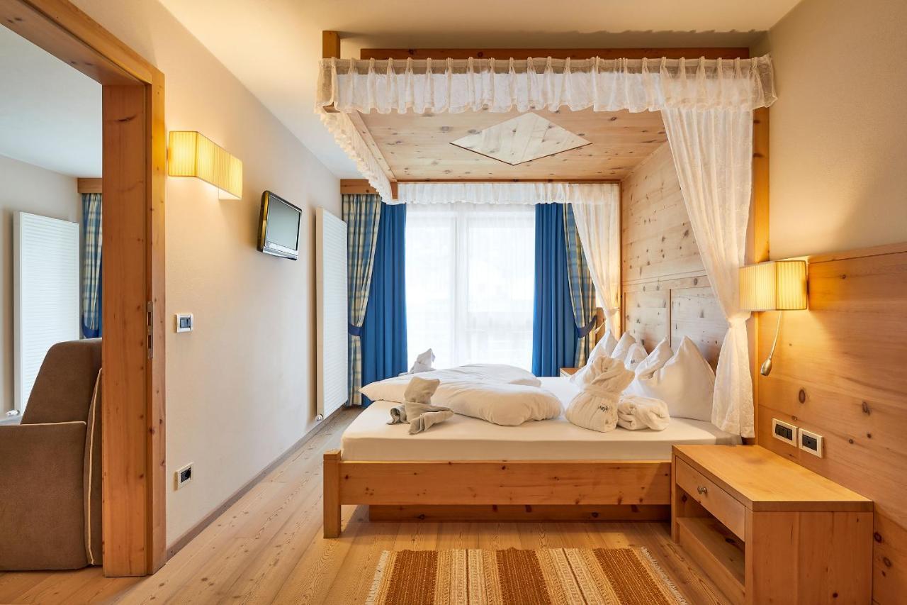 Mountain Hotel Mezdi Colfosco Luaran gambar